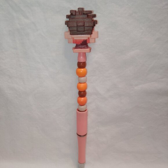 Disney Doorable- 8-Bit Ralph- Handmade Beaded Pen Wreck-It Ralph - Picture 2 of 2